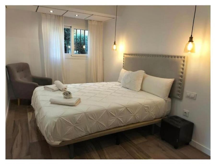Apartamento Triana Arellano Sevilla Exteriör bild